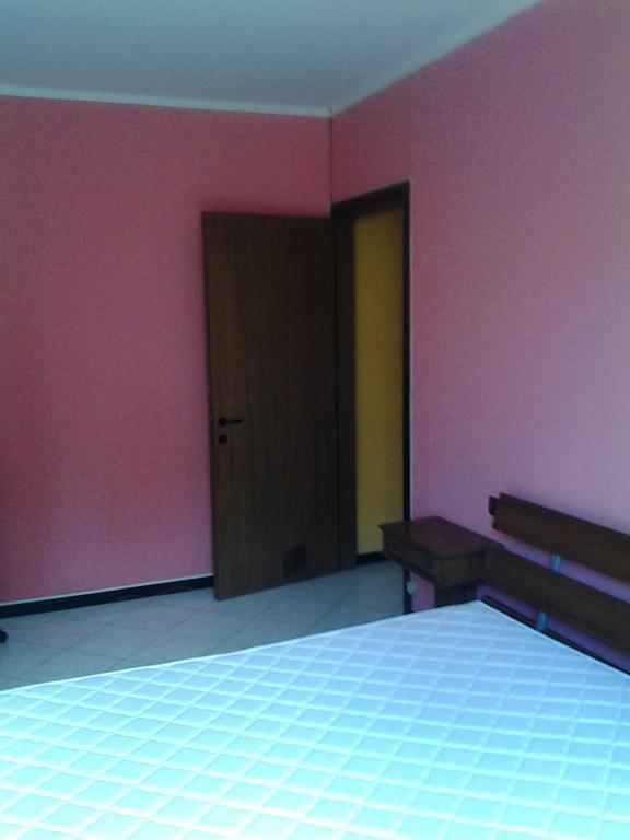 Villetta Rossini Appartamento Da Condividere Con Me Luciano Servizio Ospiti Taxi Driver Navetta No Wifi 2 Camera Da Letto Per 5 Persone Valbrembo المظهر الخارجي الصورة
