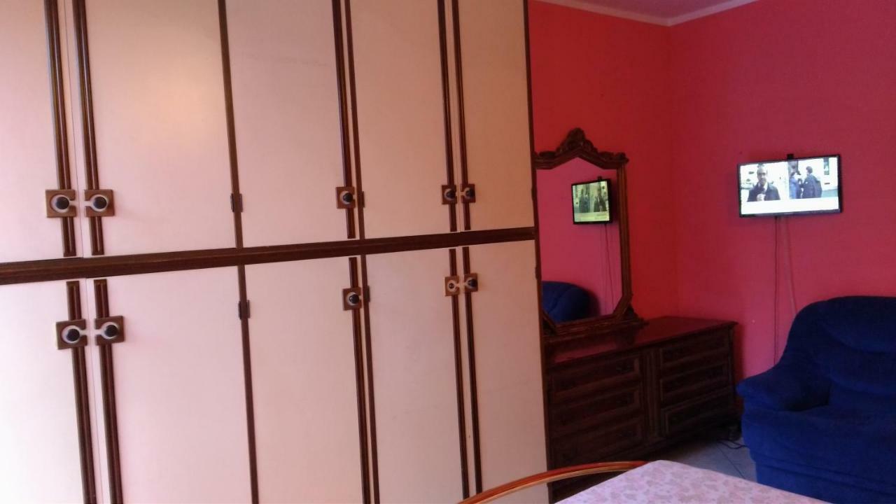 Villetta Rossini Appartamento Da Condividere Con Me Luciano Servizio Ospiti Taxi Driver Navetta No Wifi 2 Camera Da Letto Per 5 Persone Valbrembo المظهر الخارجي الصورة